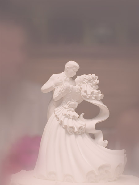 Blank lyric sheet with cake-top wedding dancers